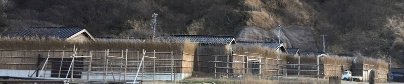 間垣で囲われた家々