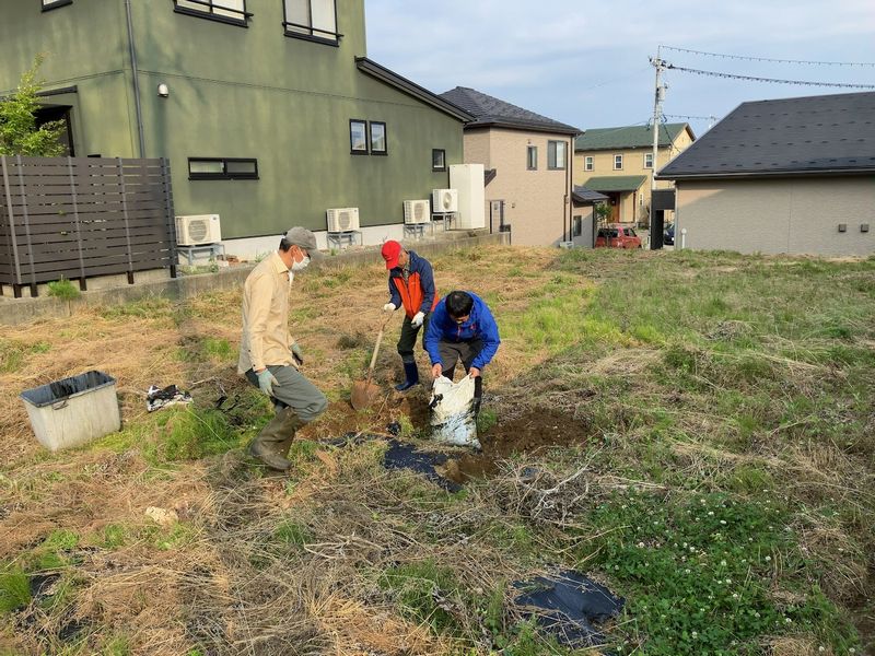 マメジンは自由が丘の畑での活動を終了