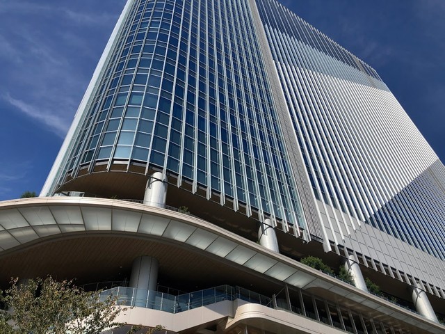 高輪ゲートウェイ駅前の高輪ニュウマン