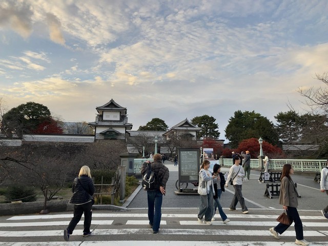 夕方金沢城の散策