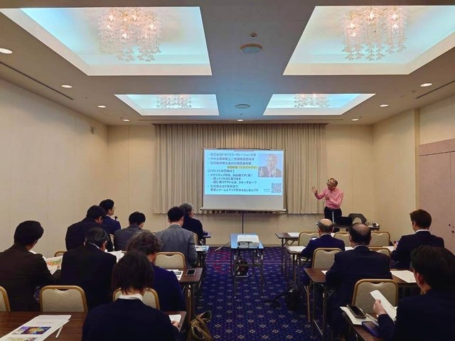 とやま自遊館でAIセミナー